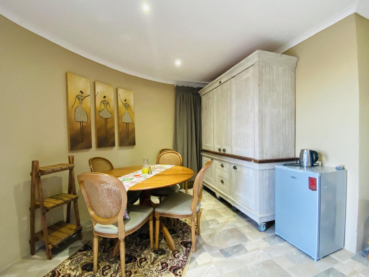 Country Lane Farm Lodge 크래덕 외부 사진