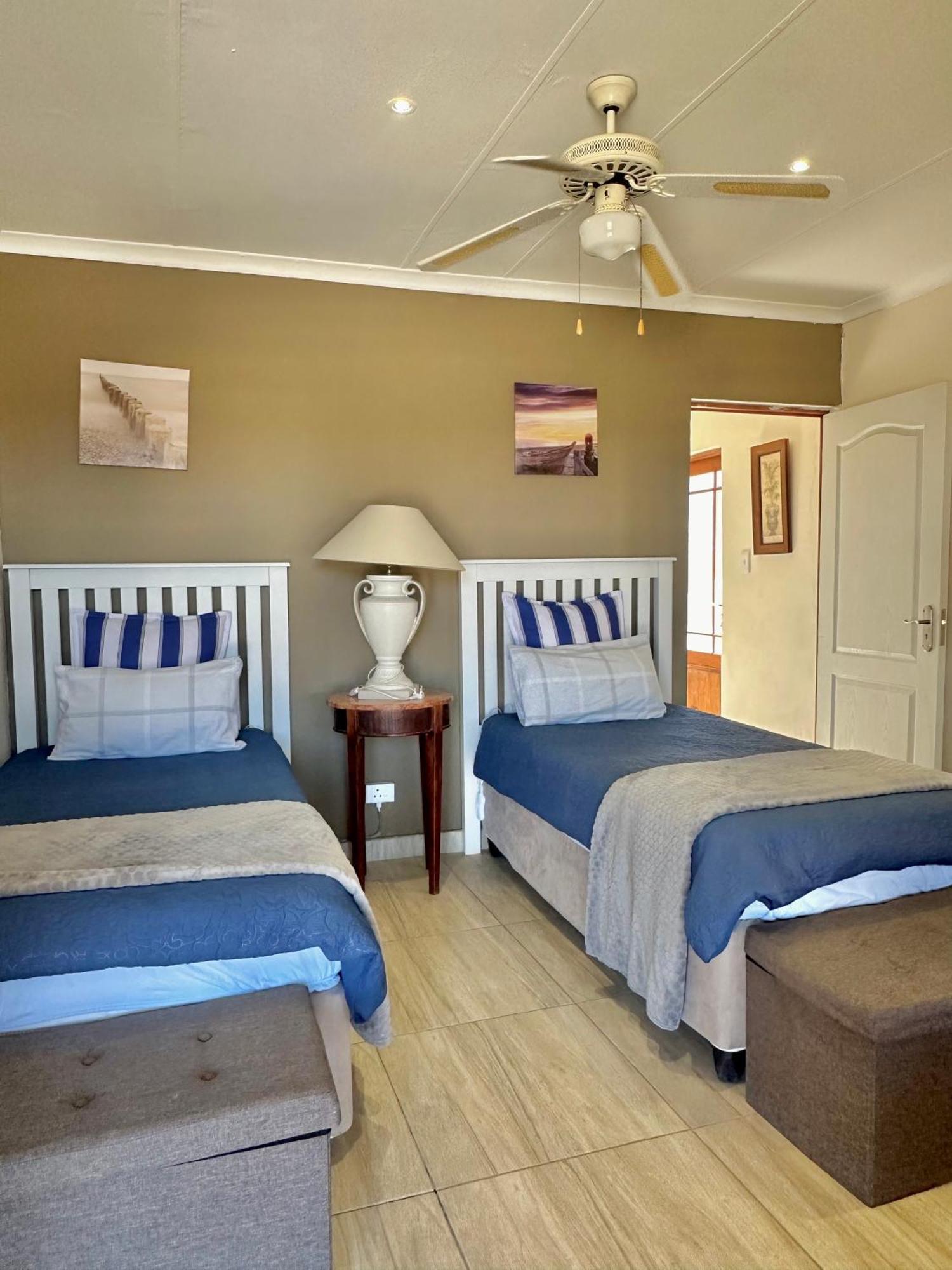 Country Lane Farm Lodge 크래덕 외부 사진